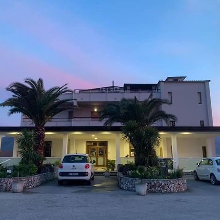 Hotel Vallisdea Sala Consilina Luaran gambar