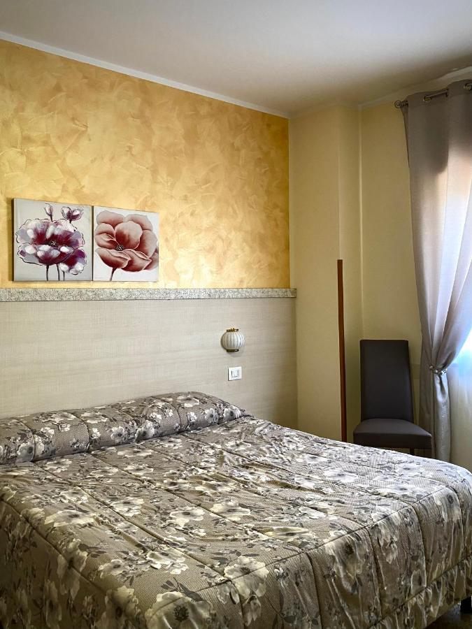 Hotel Vallisdea Sala Consilina Luaran gambar